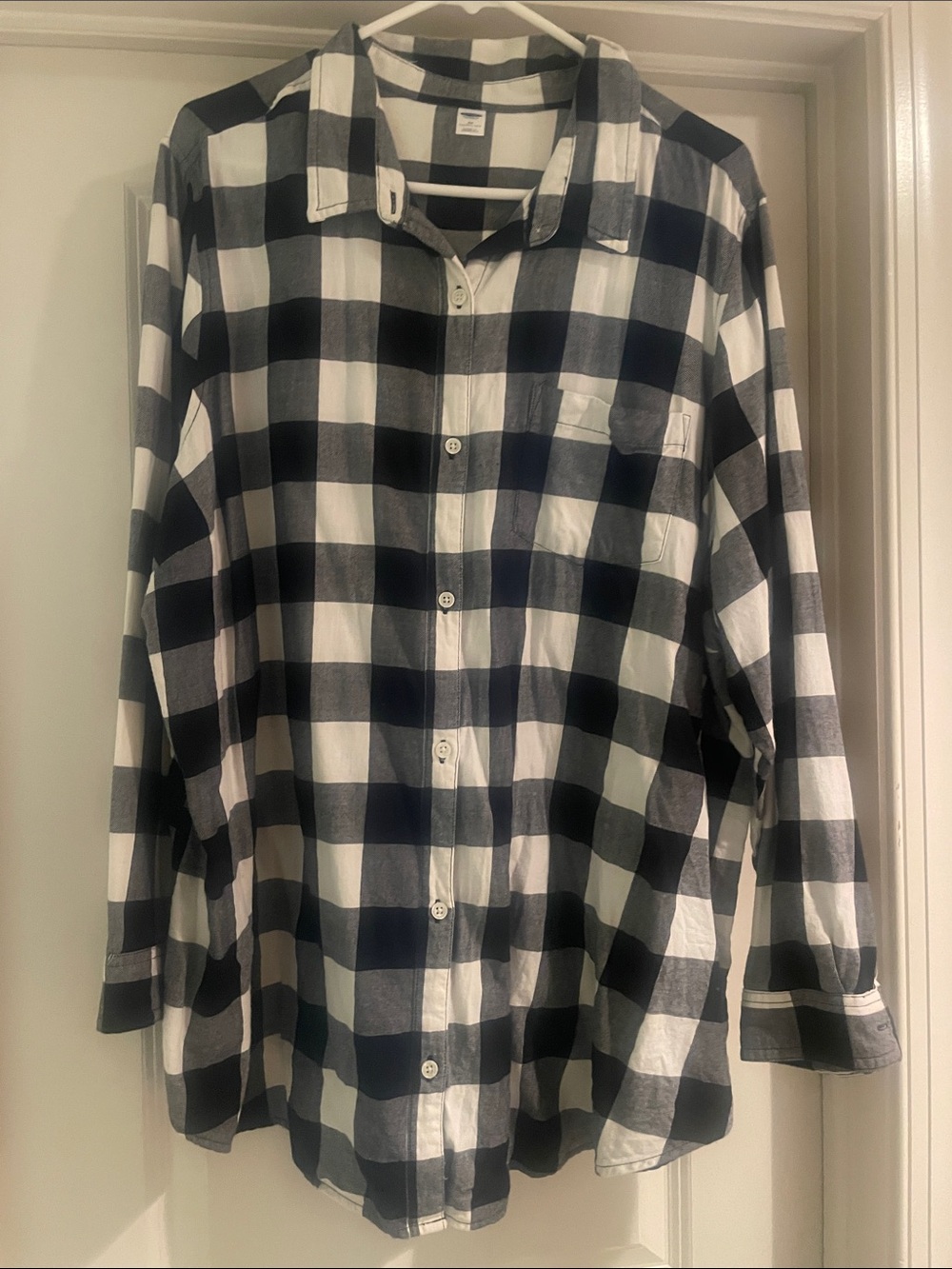 Old Navy Black and White Buffalo Check Button-Down Shirt
